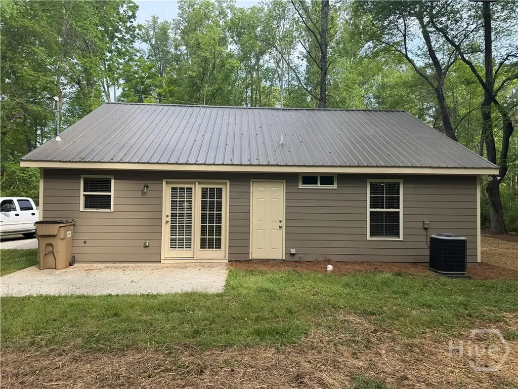 7883 Pendergrass Road Hoschton GA 30548