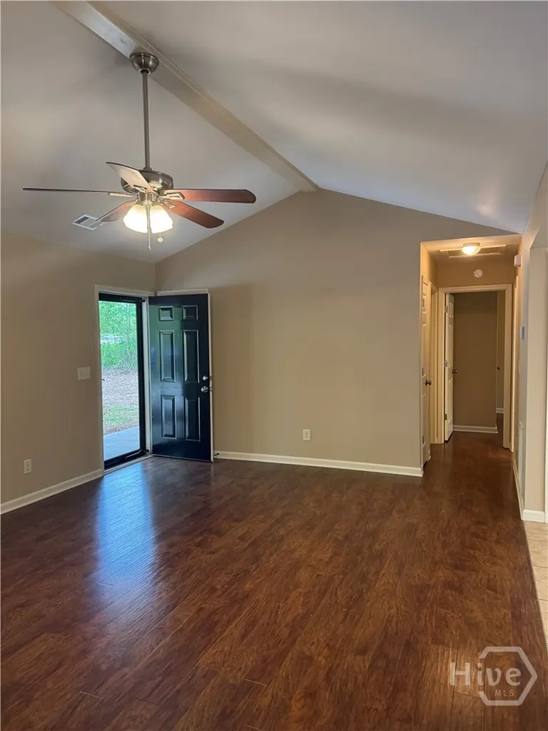 7883 Pendergrass Road Hoschton GA 30548