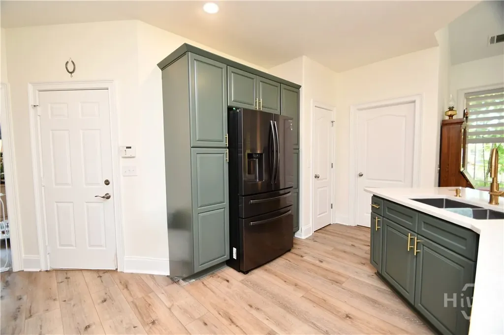 34 Emily Lane Bogart GA 30622