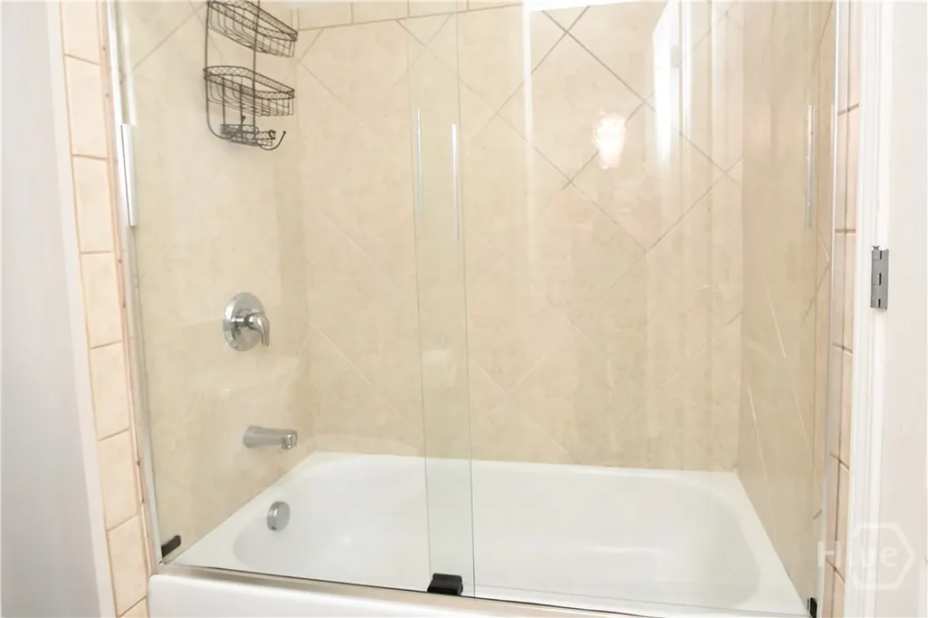 34 Emily Lane Bogart GA 30622