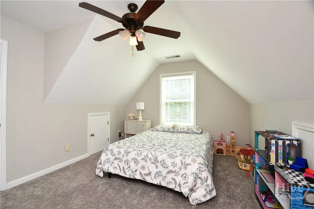 34 Emily Lane Bogart GA 30622