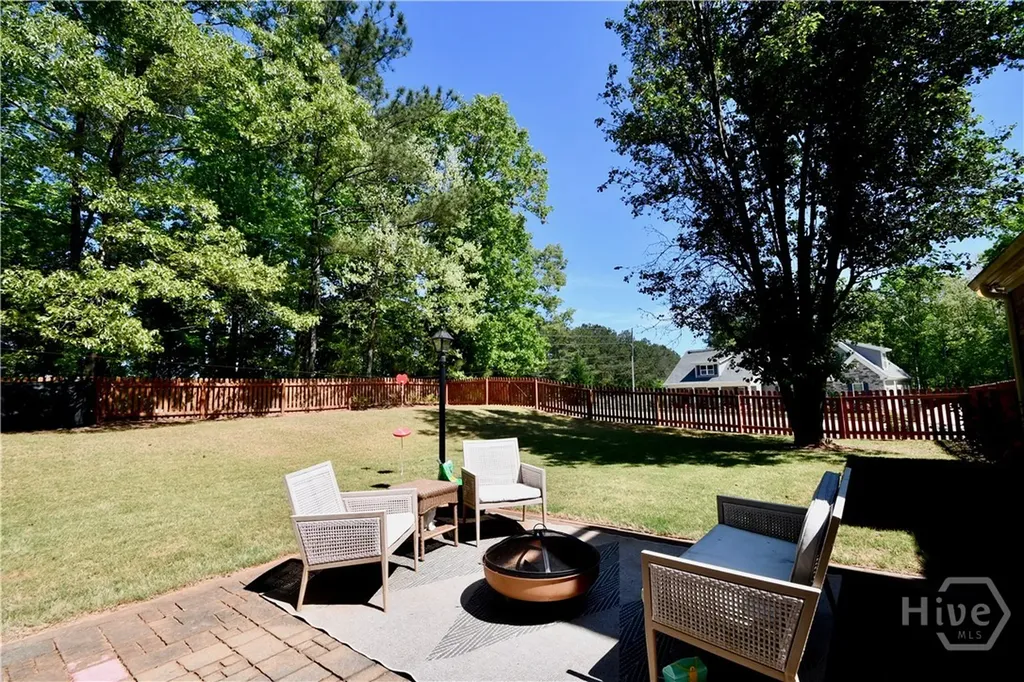 34 Emily Lane Bogart GA 30622