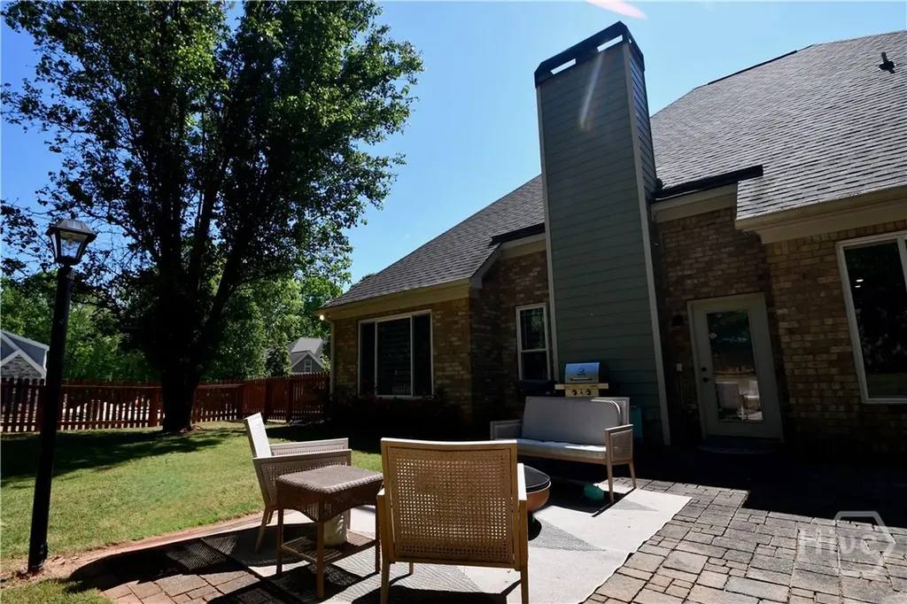 34 Emily Lane Bogart GA 30622