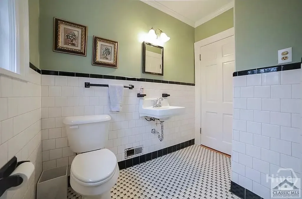 482 Highland Avenue Athens GA 30606