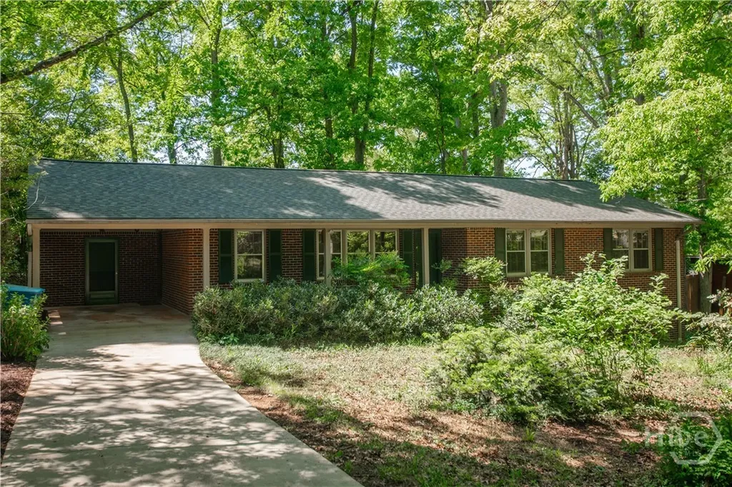 112 Jarnigan Drive Athens GA 30605