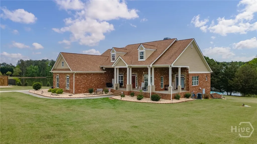 725 Amber Lakes Court Social Circle GA 30025