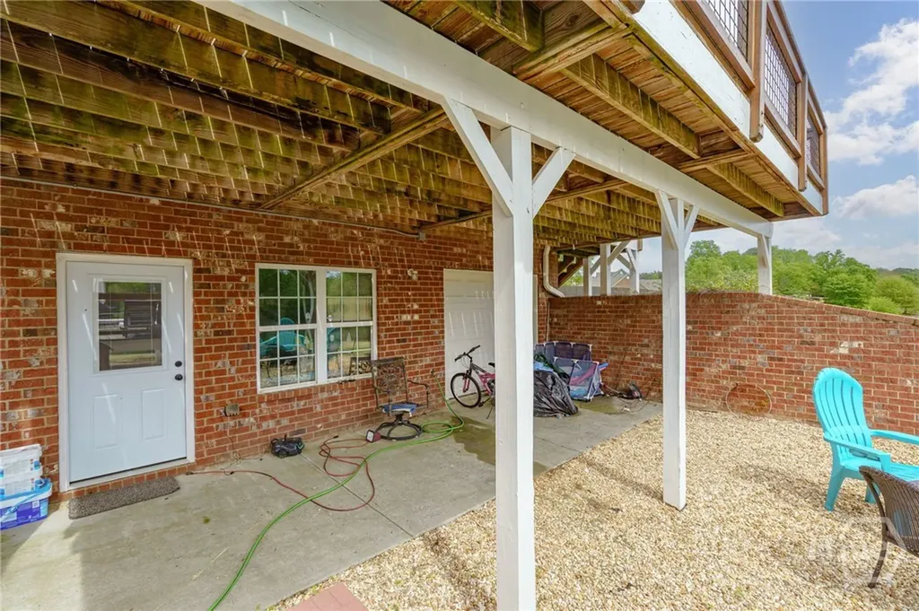 725 Amber Lakes Court Social Circle GA 30025