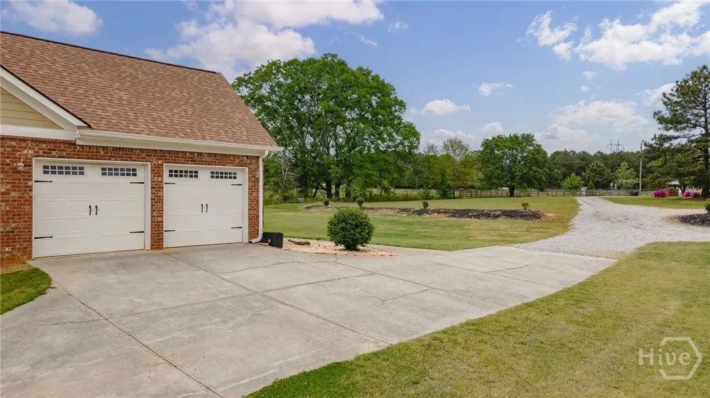 725 Amber Lakes Court Social Circle GA 30025