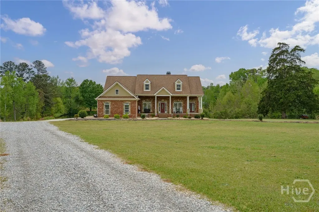 725 Amber Lakes Court Social Circle GA 30025