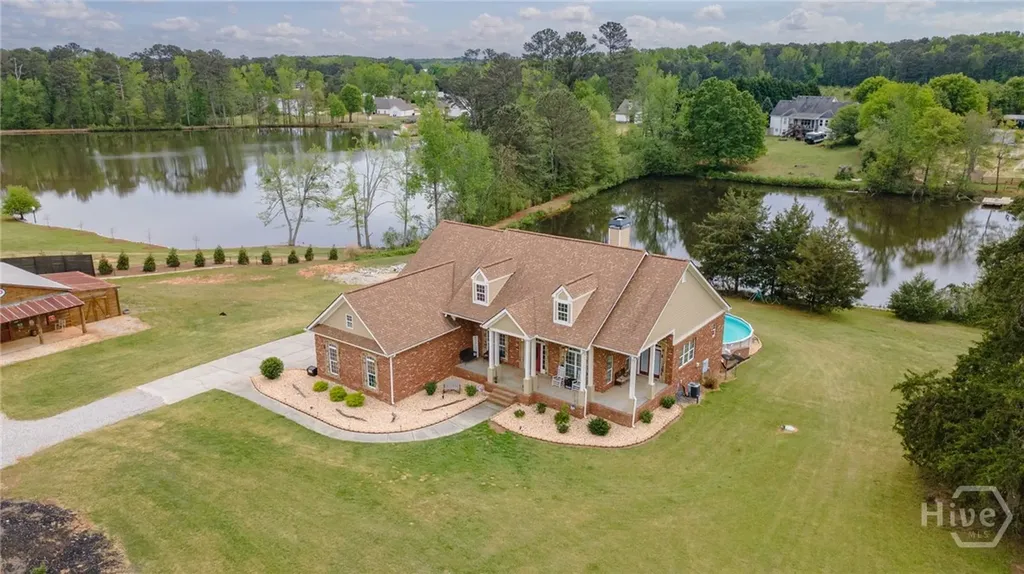 725 Amber Lakes Court Social Circle GA 30025