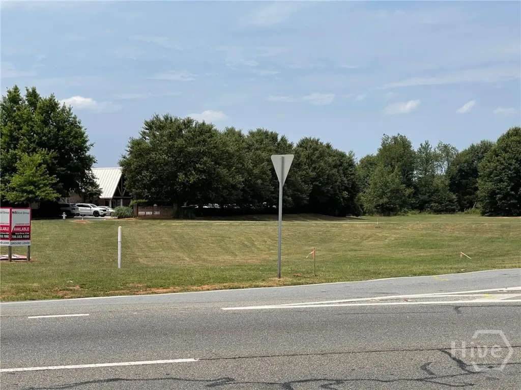 1011 Garland Drive Bogart GA 30622