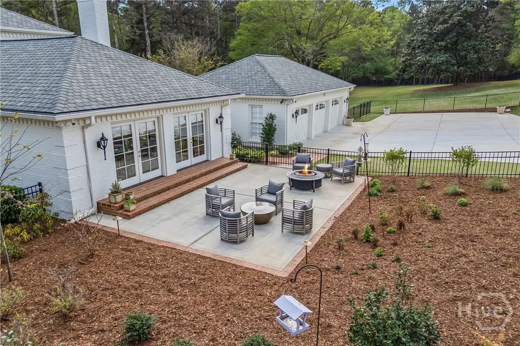 1900 Crystal Hills Drive Athens GA 30606