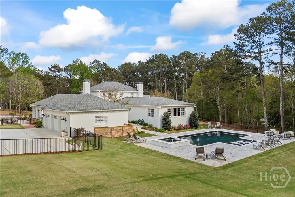 1900 Crystal Hills Drive Athens GA 30606