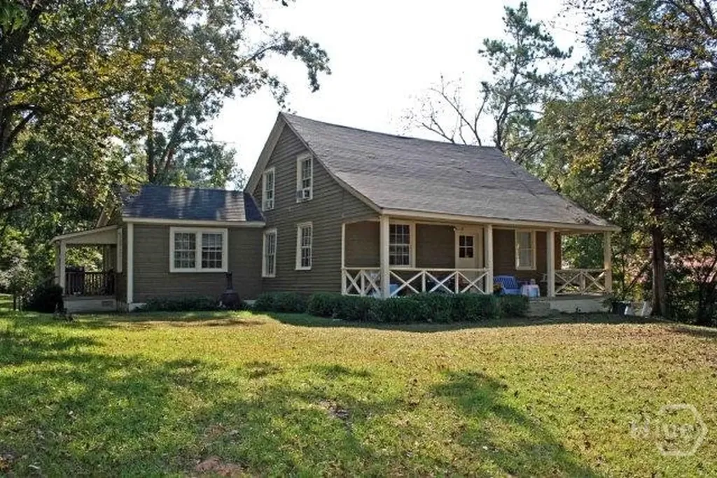 1085 Macon Highway Athens GA