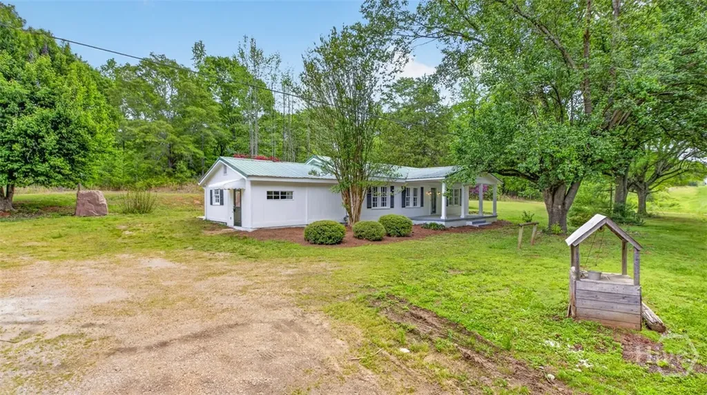 4274 Highway 98 W Danielsville GA 30633