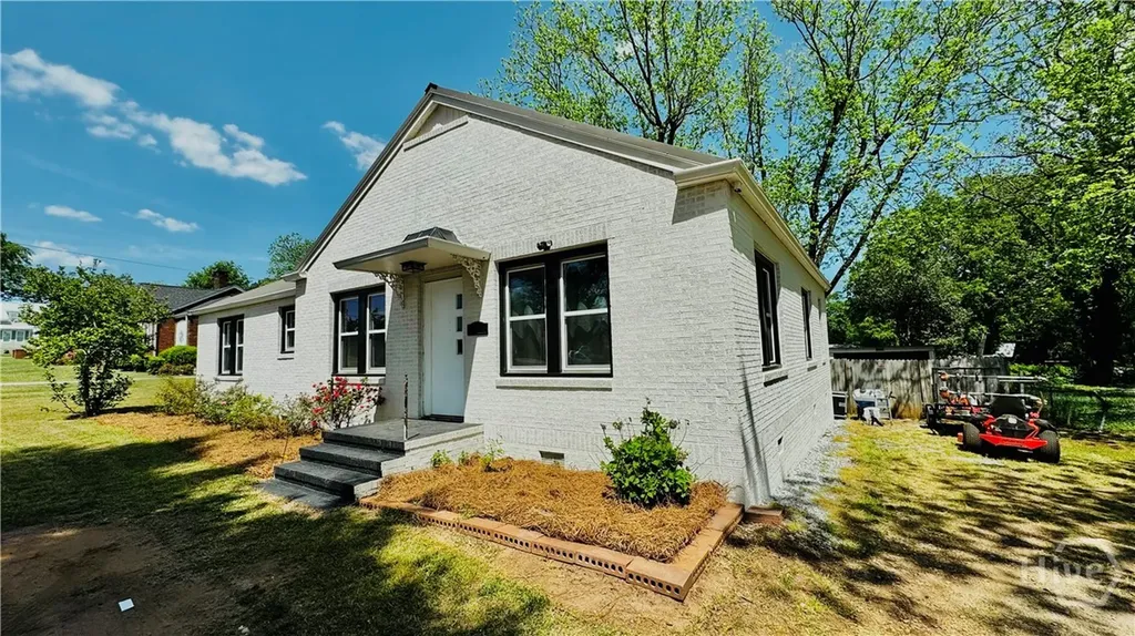 397 Shankle Commerce GA 30529
