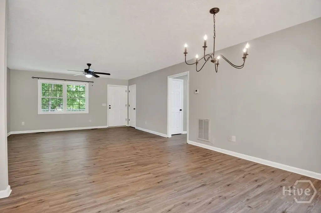 108 Gordon Street Greensboro GA 30642