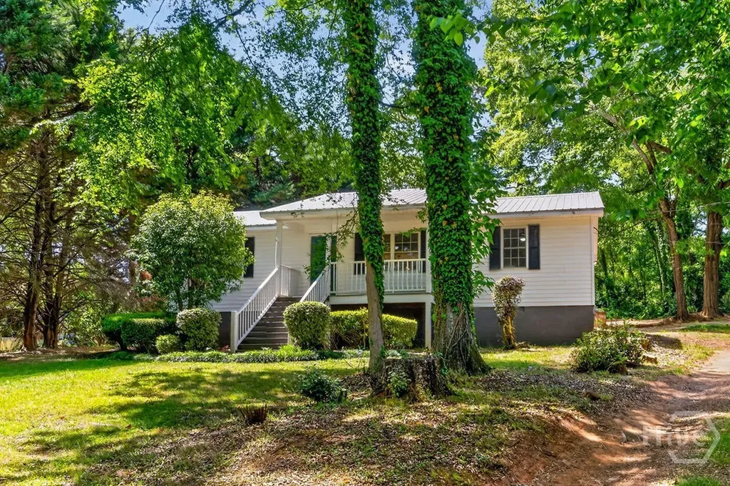 108 Gordon Street Greensboro GA 30642