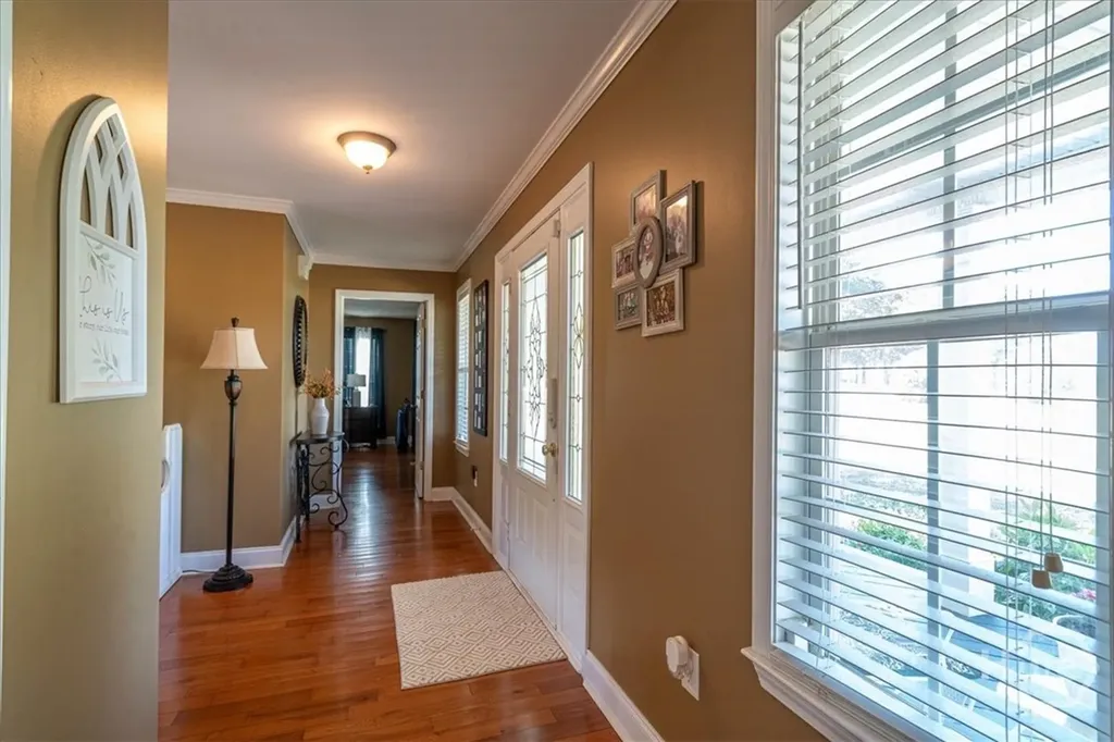 495 Hanley Road Hull GA 30646