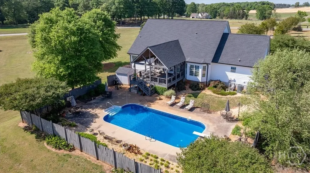 495 Hanley Road Hull GA 30646