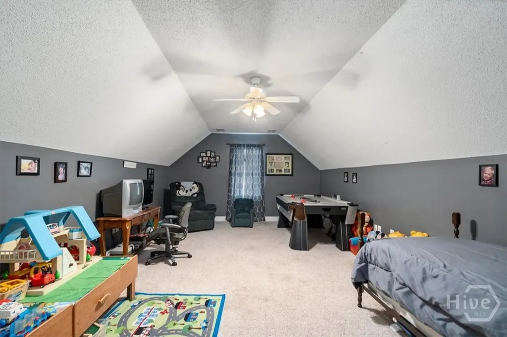 495 Hanley Road Hull GA 30646
