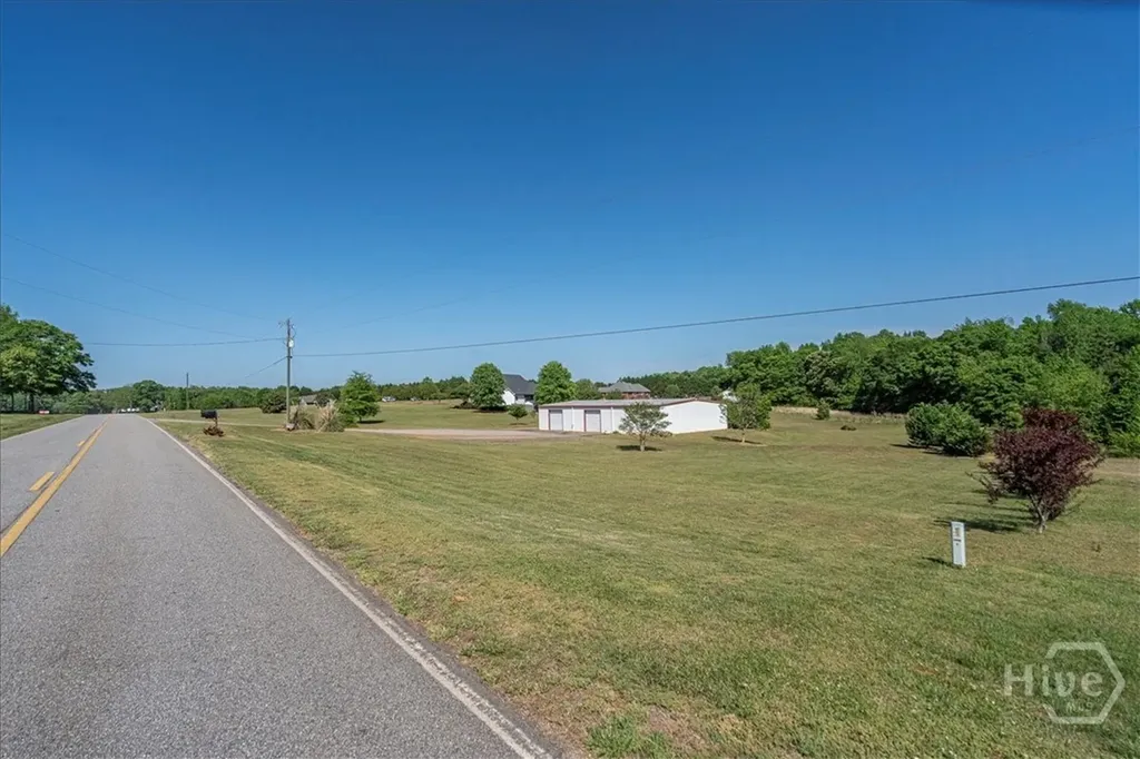 495 Hanley Road Hull GA 30646