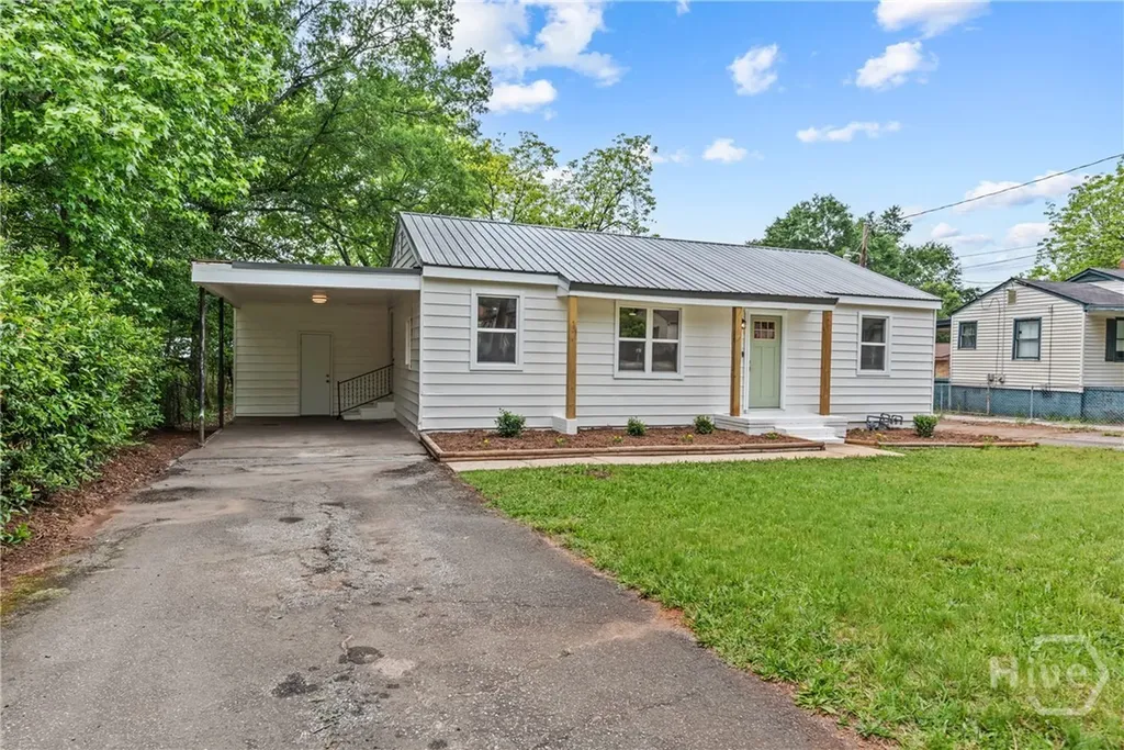 492 Clover Athens GA 30606