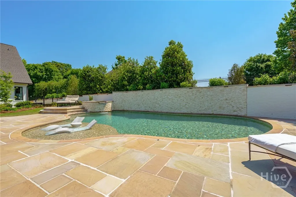1625 Evergreen Park Statham GA 30666