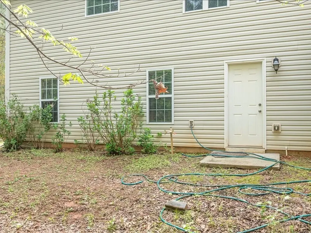 1406 Morgans Bluff Monroe GA 30656