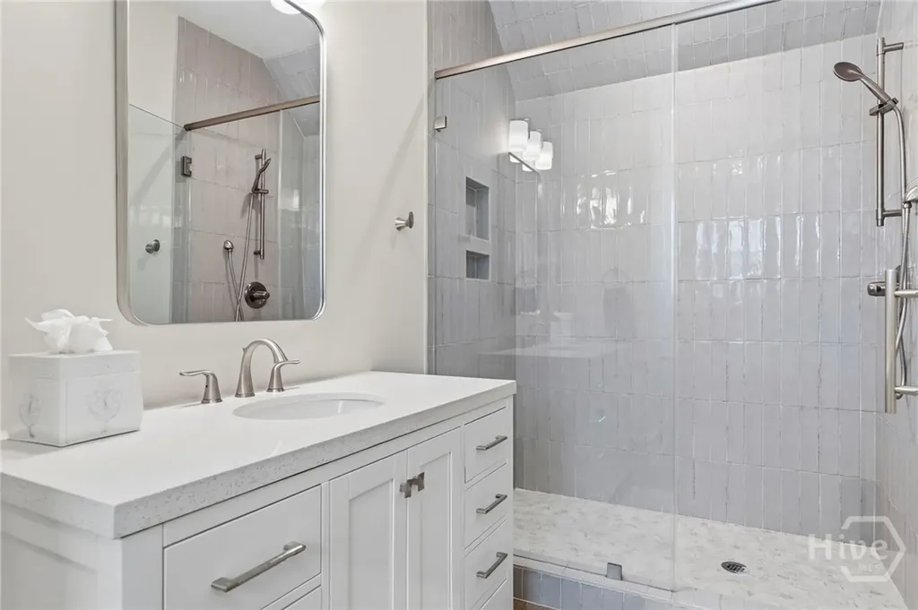 1011 Lake Pointe S Greensboro GA 30642
