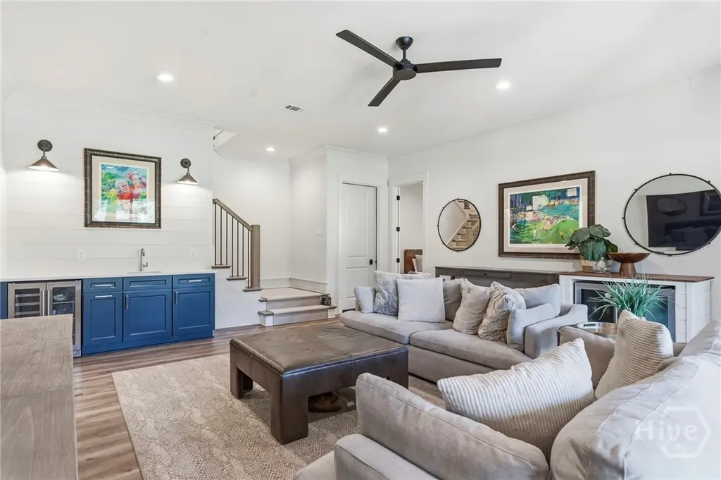 1011 Lake Pointe S Greensboro GA 30642