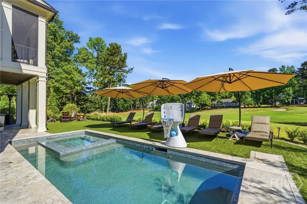 1011 Lake Pointe S Greensboro GA 30642