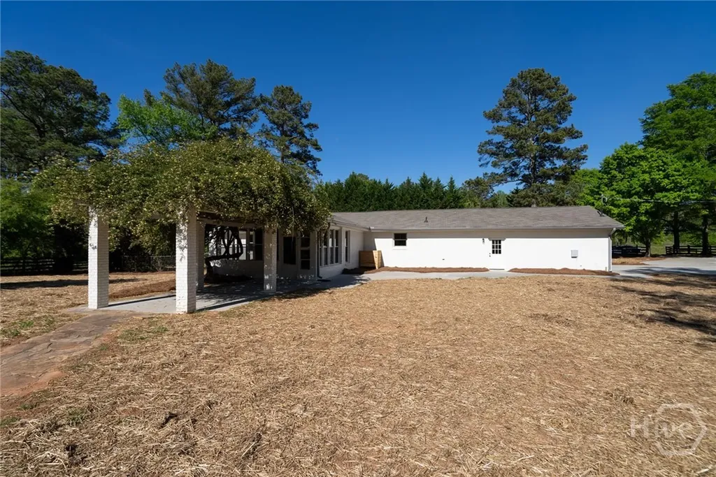 2635 Preston Road Good Hope GA 30641