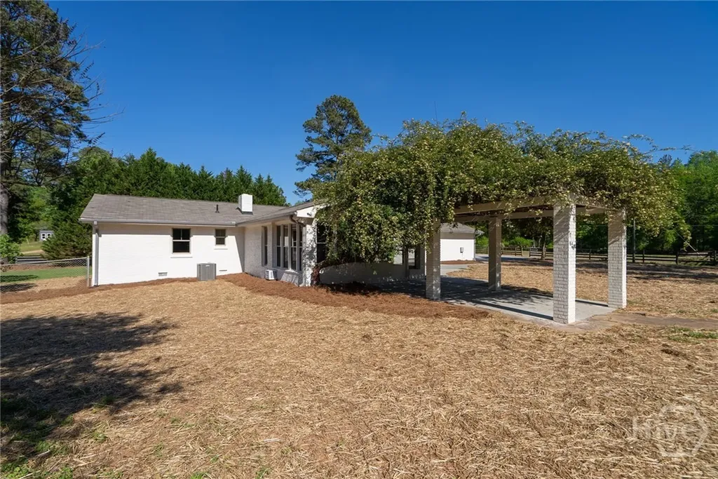 2635 Preston Road Good Hope GA 30641