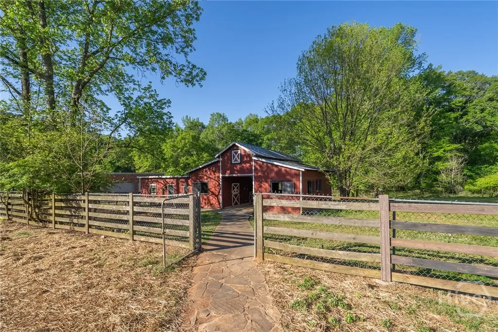 2635 Preston Road Good Hope GA 30641