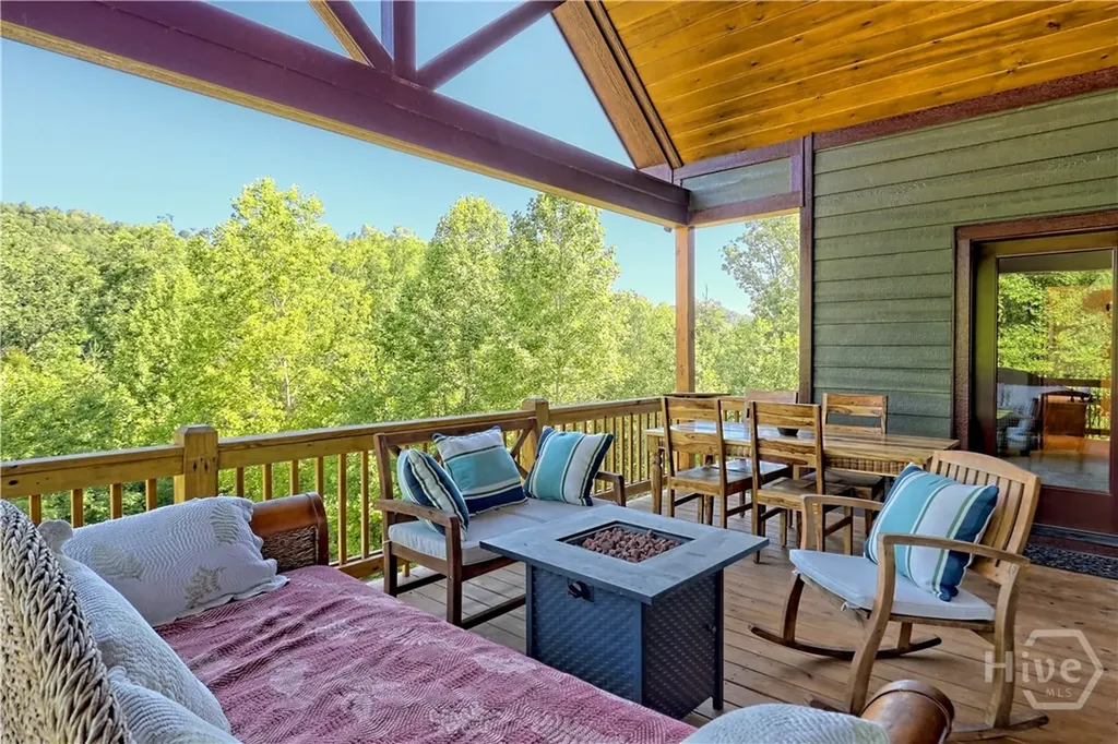4979 Highway 197 Clarkesville GA 30523