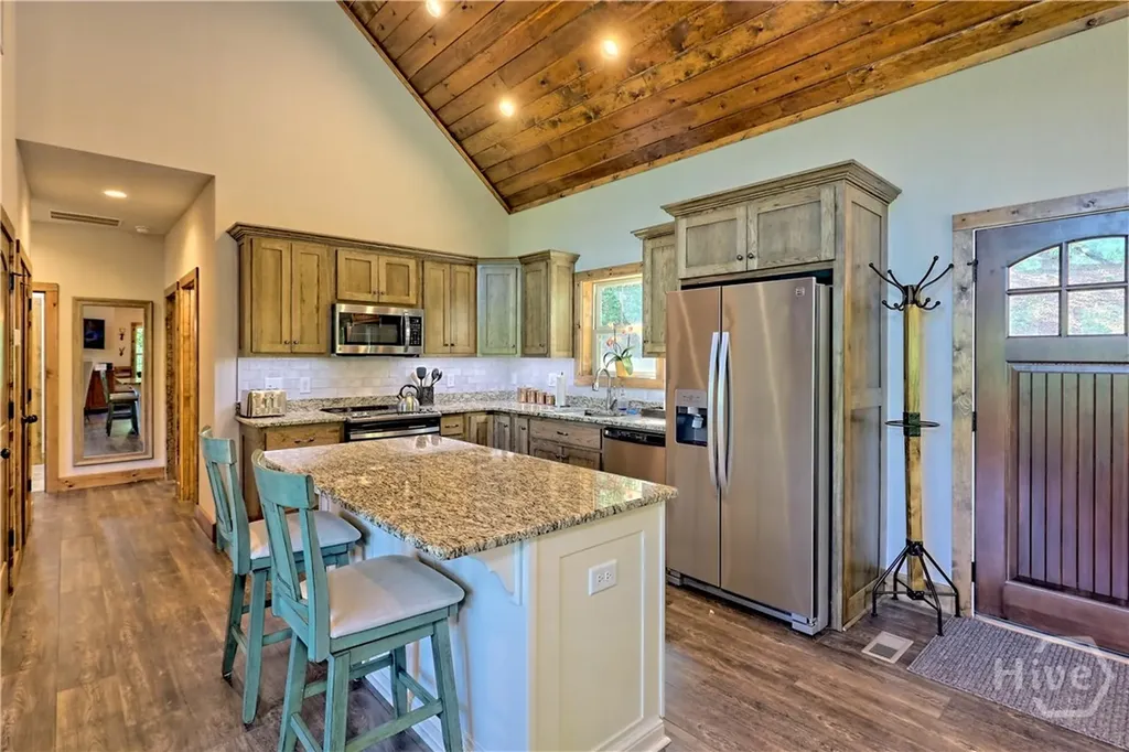 4979 Highway 197 Clarkesville GA 30523