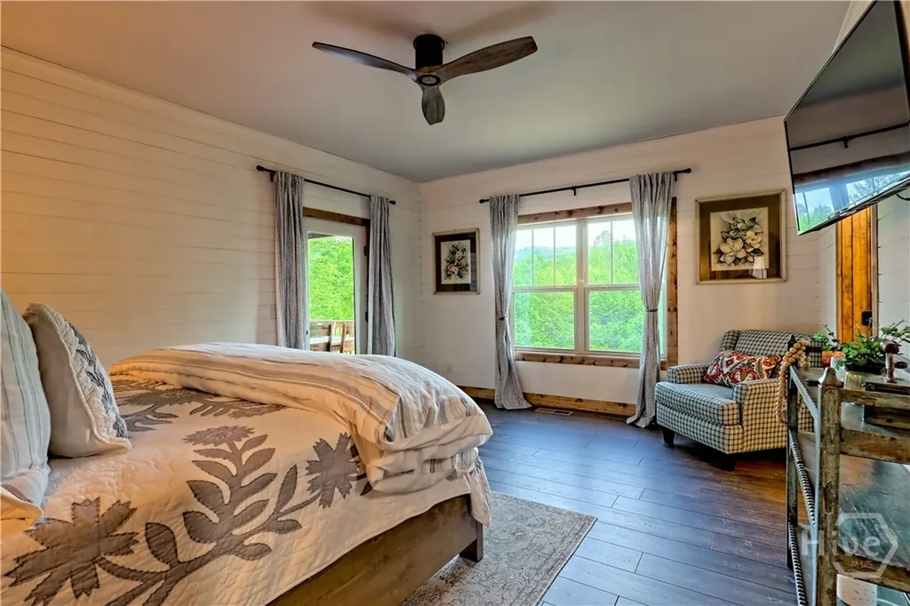 4979 Highway 197 Clarkesville GA 30523