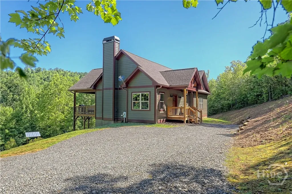 4979 Highway 197 Clarkesville GA 30523