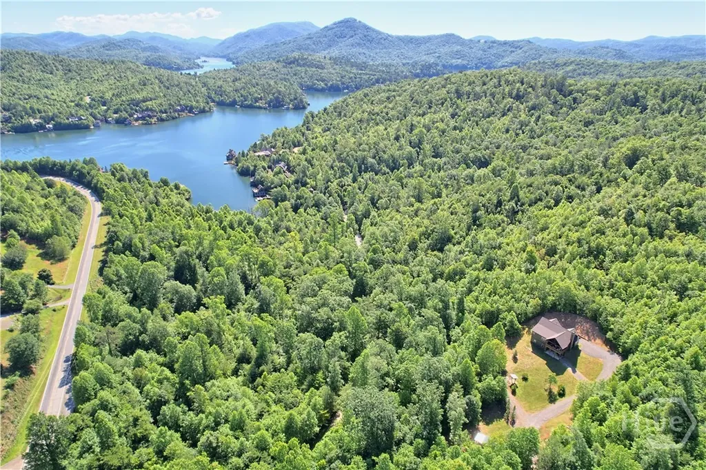 4979 Highway 197 Clarkesville GA 30523