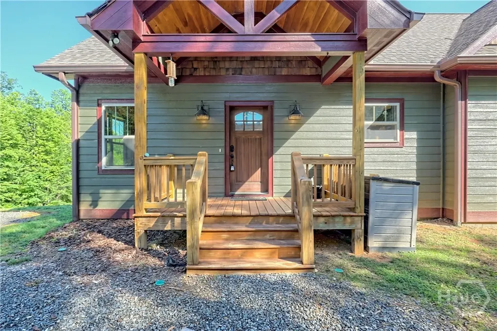 4979 Highway 197 Clarkesville GA 30523