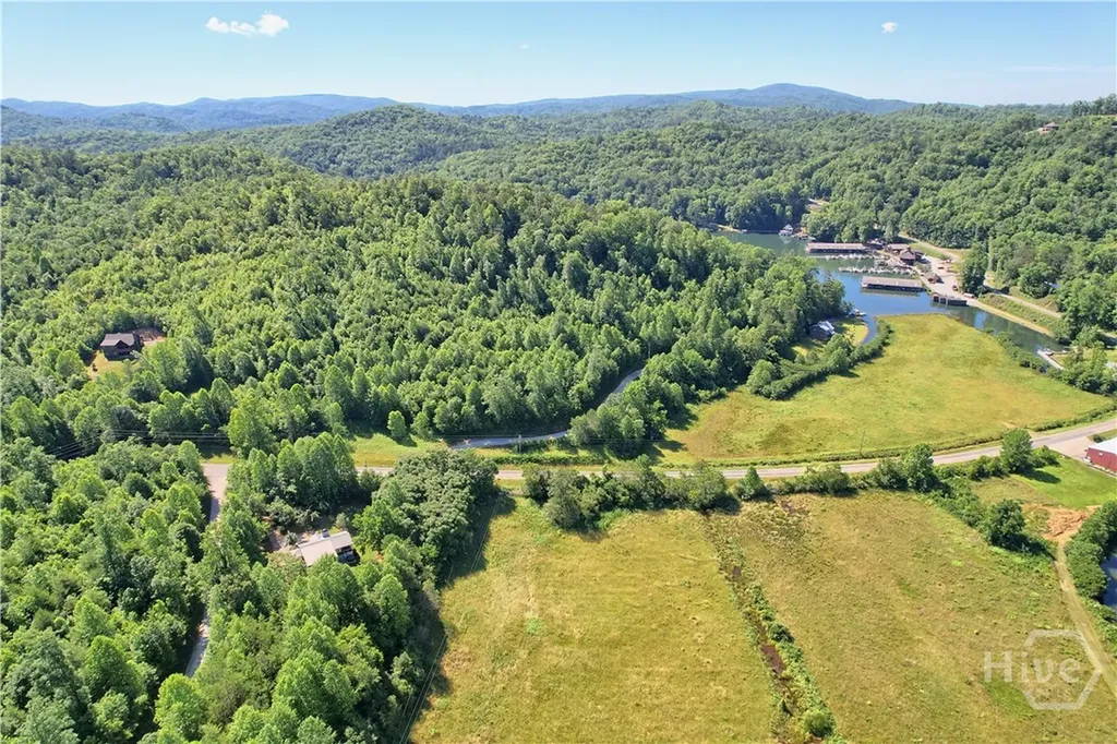 4979 Highway 197 Clarkesville GA 30523