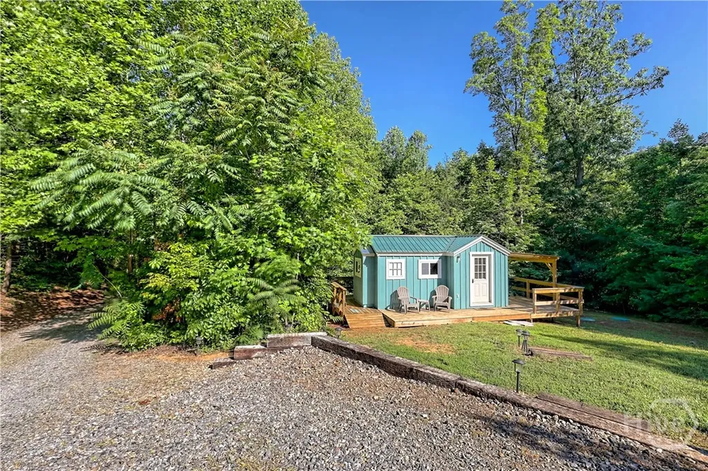 4979 Highway 197 Clarkesville GA 30523