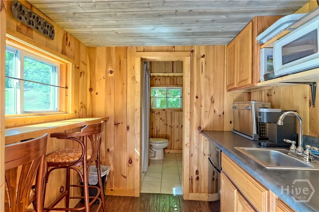 4979 Highway 197 Clarkesville GA 30523