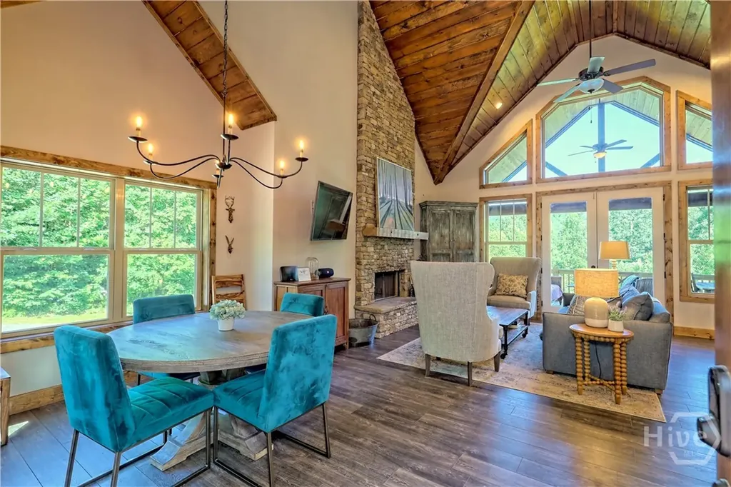 4979 Highway 197 Clarkesville GA 30523