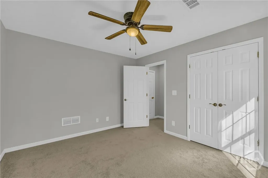 154 Williamsburg Way Winder GA 30680