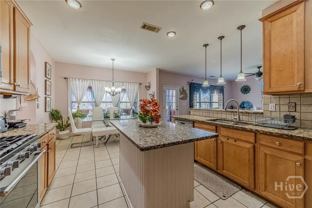 598 Georgia Circle Loganville GA 30052