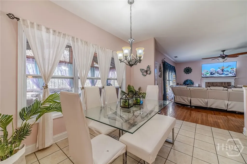 598 Georgia Circle Loganville GA 30052