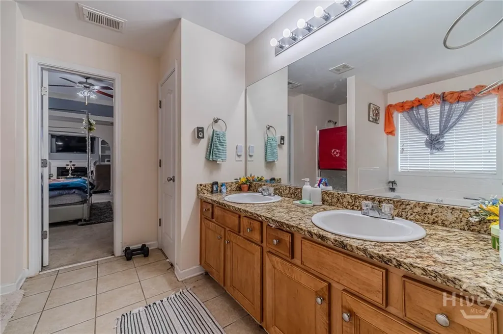 598 Georgia Circle Loganville GA 30052