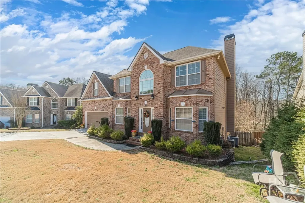 598 Georgia Circle Loganville GA 30052